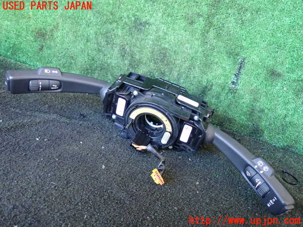 5UPJ-25536720]ボルボ・XC60(DD4204TXC)コンビネーションスイッチ 中古_m0001.jpg