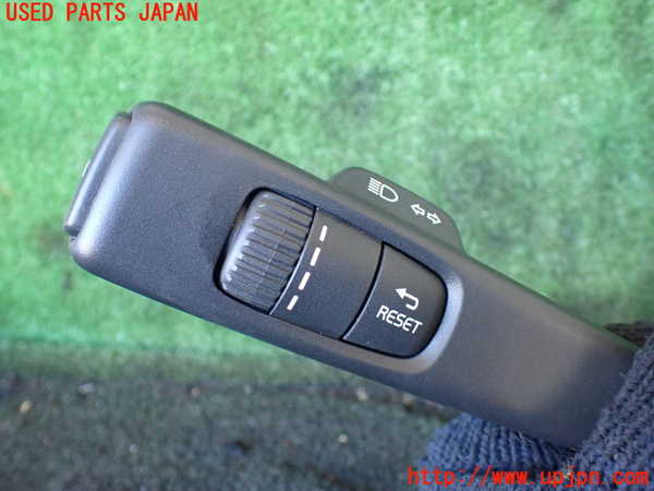 5UPJ-25536720]ボルボ・XC60(DD4204TXC)コンビネーションスイッチ 中古_m0003.jpg