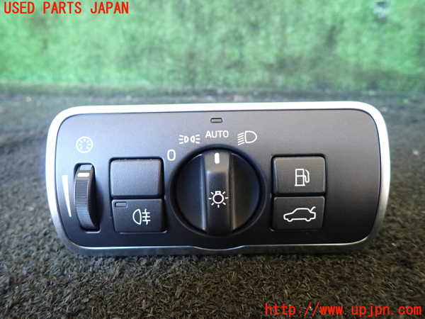 1UPJ-25536285]ボルボ・XC60(DD4204TXC)ライトスイッチ 中古_m0001.jpg