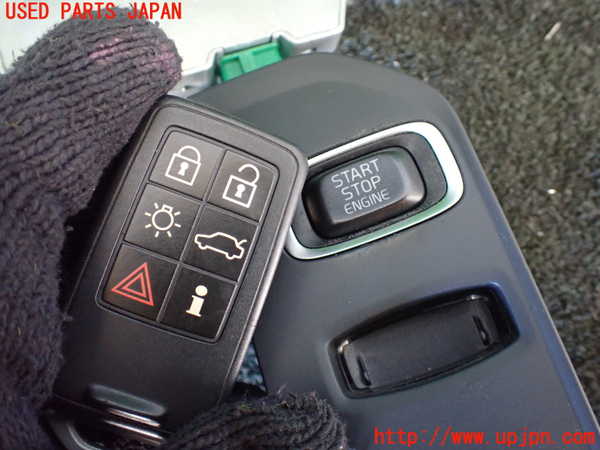1UPJ-25536110]ボルボ・XC60(DD4204TXC)エンジンコンピューター 中古_m0004.jpg