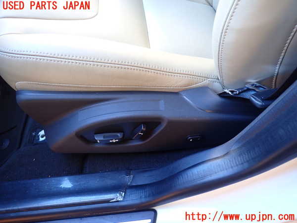 1UPJ-25537065]ボルボ・XC60(DD4204TXC)助手席シート 中古_m0004.jpg