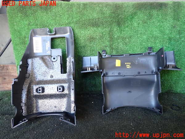 5UPJ-25537905]ボルボ・XC60(DD4204TXC)コラムカバー ジャンク部品取り_m0001.jpg