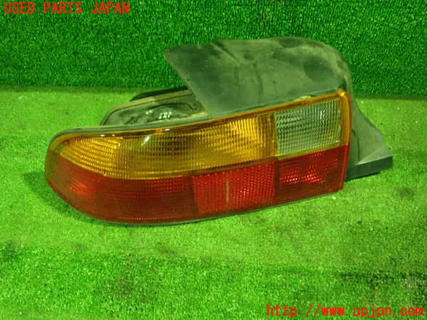 5UPJ-25541536]BMW Z3 ロードスター E36(CJ28)左テールランプ 中古_m0001.jpg
