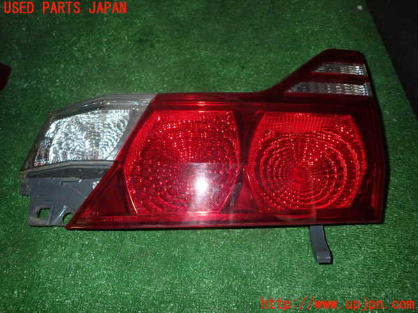 1UPJ-25551550]アルファードV(ANH10W)右リアフィニッシャー 中古_m0001.jpg