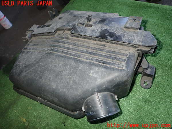 5UPJ-25552560]アルファードV(ANH10W)エアクリーナーボックス 中古_m0001.jpg