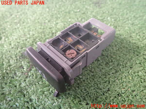5UPJ-25556306]アルファードV(ANH10W)スイッチ1 (スライドドア) 中古_m0002.jpg