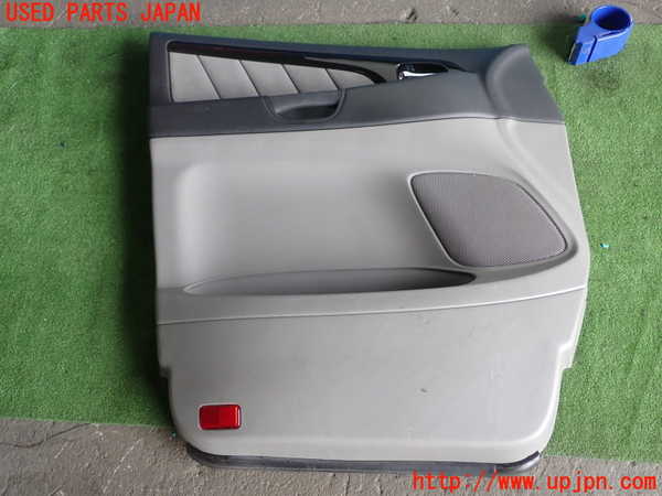 5UPJ-25551264]アルファードV(ANH10W)左前ドア内張り 中古_m0001.jpg