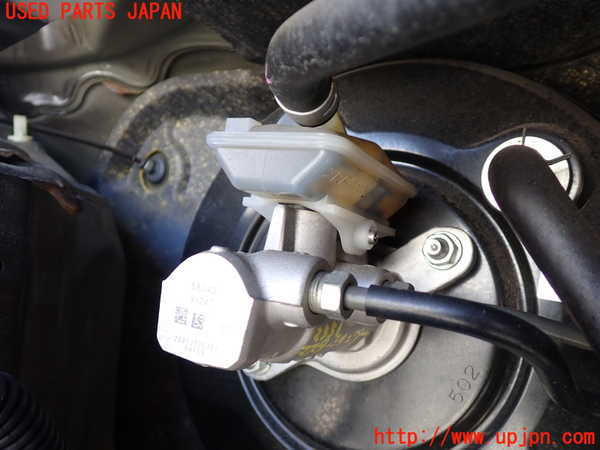 1UPJ-25564050]エスティマ(ACR50W)ブレーキマスターシリンダー 中古_m0001.jpg