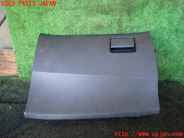 1UPJ-25567516]エスティマ(ACR50W)グローブボックス1 中古_m0001.jpg