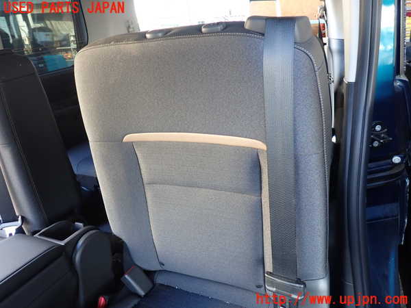 1UPJ-25577175]セレナ e-POWER(GFC28 C28系)左2列目シート 中古_m0002.jpg