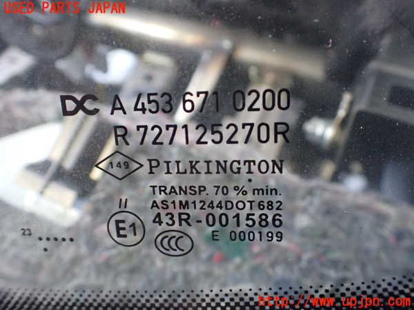 2UPJ-25581195]ルノー・トゥインゴ(AHH4B)フロントガラス (43R-001586 M1244) 中古_m0004.jpg