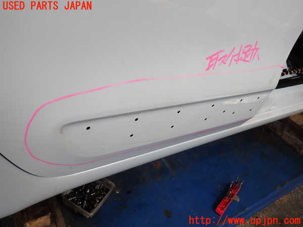 2UPJ-25581290]ルノー・トゥインゴ(AHH4B)右後ドア (43R-006723) 中古_m0002.jpg