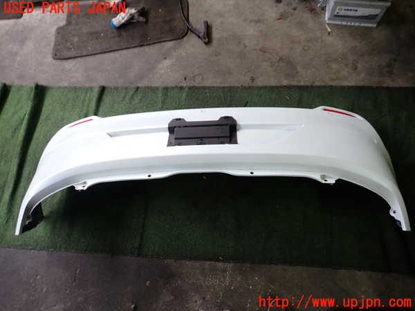 2UPJ-25581610]ルノー・トゥインゴ(AHH4B)リアバンパー 中古_m0001.jpg