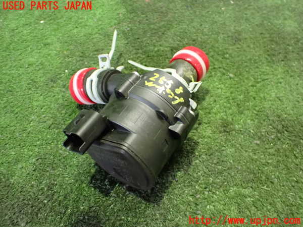 2UPJ-25582110]ルノー・トゥインゴ(AHH4B)ウォーターポンプ 中古_m0001.jpg