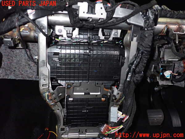 2UPJ-25586081]ルノー・トゥインゴ(AHH4B)エバポレーター1 中古_m0001.jpg