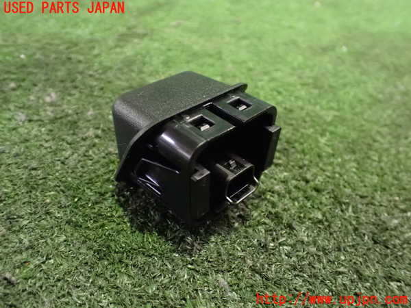 2UPJ-25586680]ルノー・トゥインゴ(AHH4B)バックカメラ 中古_m0002.jpg