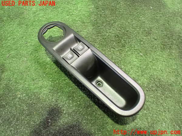 5UPJ-25586240]ルノー・トゥインゴ(AHH4B)右前パワーウィンドウスイッチ 中古_m0001.jpg