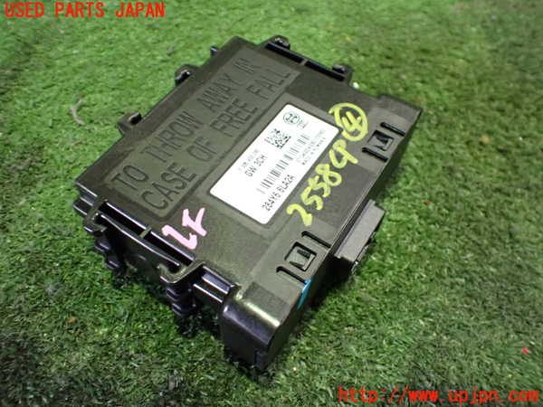 2UPJ-25586149]ルノー・トゥインゴ(AHH4B)コンピューター4 中古_m0001.jpg