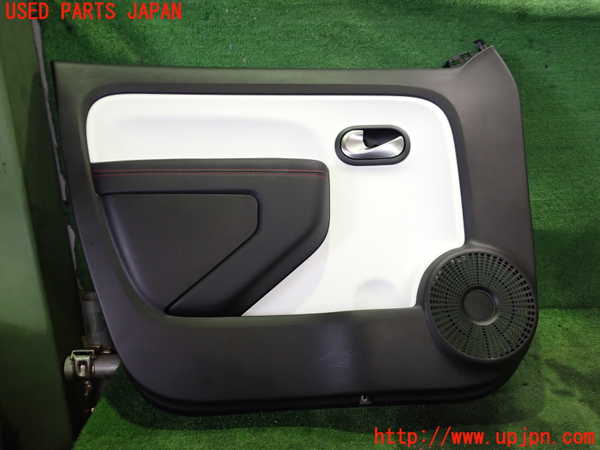 2UPJ-25581264]ルノー・トゥインゴ(AHH4B)左前ドア内張り 中古_m0001.jpg