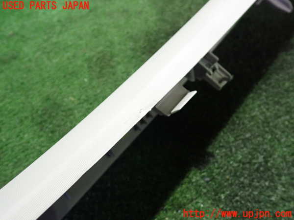 2UPJ-25587655]ルノー・トゥインゴ(AHH4B)右フロントピラートリム 中古_m0002.jpg