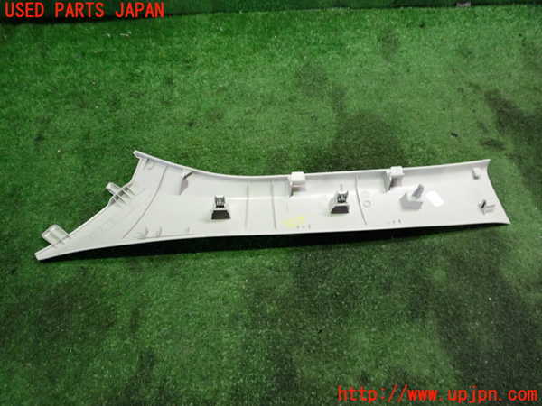 2UPJ-25587655]ルノー・トゥインゴ(AHH4B)右フロントピラートリム 中古_m0003.jpg