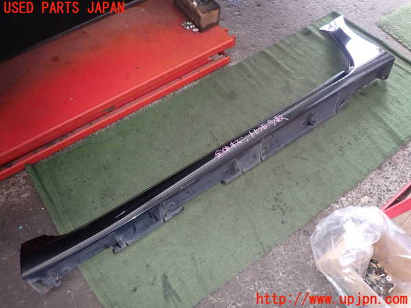 2UPJ-25591390]レクサス・IS F(USE20)右サイドステップ 中古_m0001.jpg