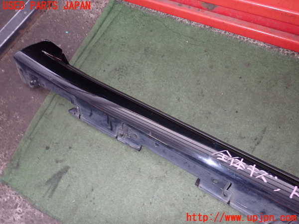 2UPJ-25591390]レクサス・IS F(USE20)右サイドステップ 中古_m0003.jpg