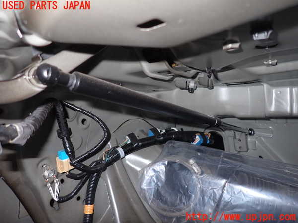 2UPJ-25591506]レクサス・IS F(USE20)トランクダンパー 中古_m0002.jpg