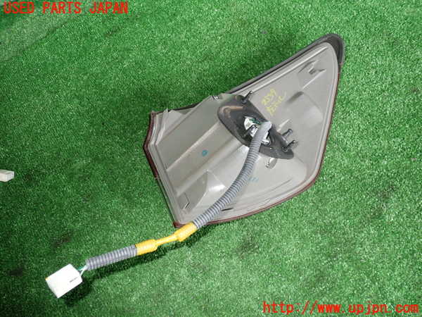 2UPJ-25591536]レクサス・IS F(USE20)左テールランプ 中古_m0003.jpg