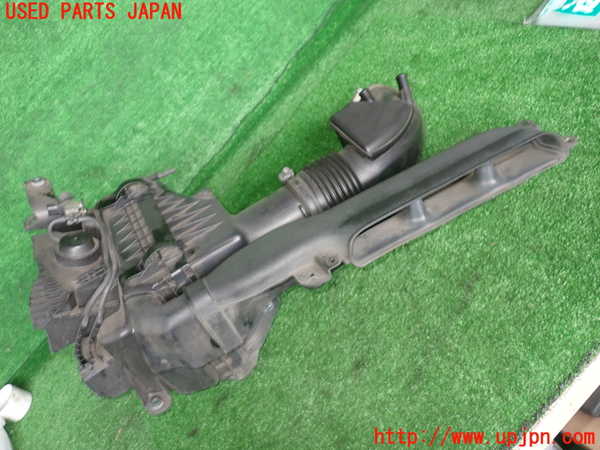 2UPJ-25592560]レクサス・IS F(USE20)エアクリーナーボックス 中古_m0001.jpg