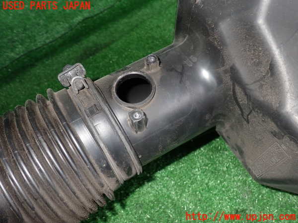 2UPJ-25592560]レクサス・IS F(USE20)エアクリーナーボックス 中古_m0002.jpg