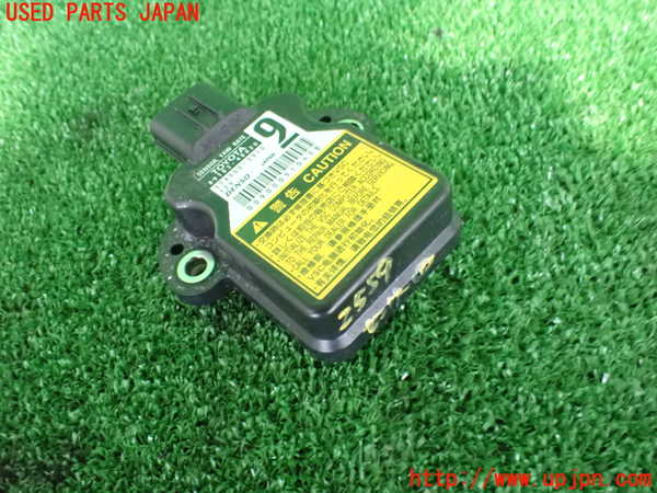 2UPJ-25596381]レクサス・IS F(USE20)センサー1 (YAW RATE) 中古_m0001.jpg