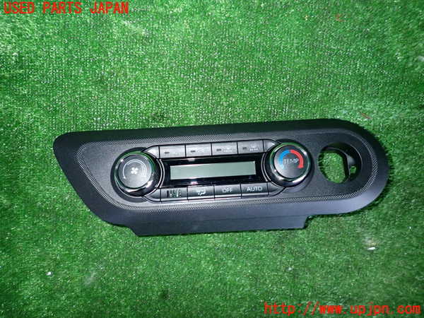 2UPJ-25606066]ライズ(RAIZE) ハイブリッド(A202A)エアコンスイッチ1 中古_m0001.jpg