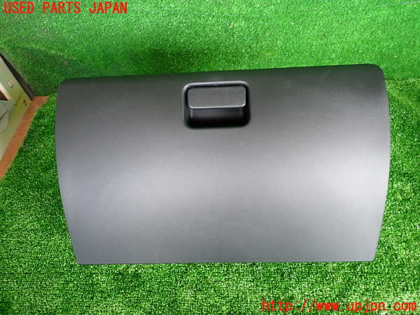 5UPJ-25607516]ライズ(RAIZE) ハイブリッド(A202A)グローブボックス1 中古_m0001.jpg