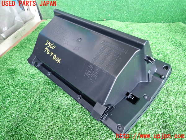 5UPJ-25607516]ライズ(RAIZE) ハイブリッド(A202A)グローブボックス1 中古_m0003.jpg