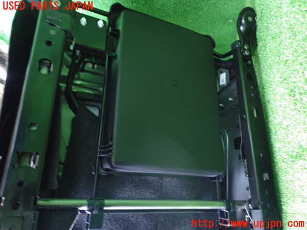 2UPJ-25607065]ライズ(RAIZE) ハイブリッド(A202A)助手席シート 中古_m0005.jpg