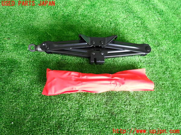 2UPJ-25607805]ライズ(RAIZE) ハイブリッド(A202A)車載工具 中古_m0002.jpg