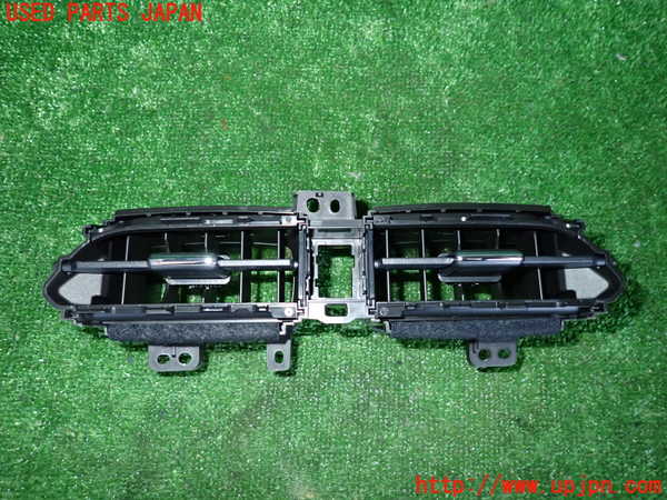 2UPJ-25607528]ライズ(RAIZE) ハイブリッド(A202A)エアコン吹き出し口3 (真中) 中古_m0001.jpg