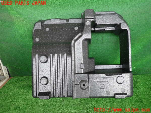 2UPJ-25607772]ライズ(RAIZE) ハイブリッド(A202A)ラゲッジトレイ2 中古_m0002.jpg