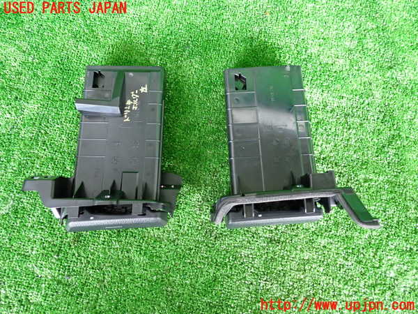 2UPJ-25607810]ライズ(RAIZE) ハイブリッド(A202A)ドリンクホルダー 中古_m0003.jpg