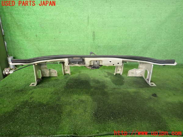 5UPJ-25621040]アルファロメオ・147 GTA(937AXL)アッパーコアサポート 中古_m0002.jpg