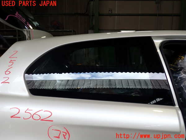 2UPJ-25621380]アルファロメオ・147 GTA(937AXL)右クォーターガラス 中古(43R-001099 M47)_m0001.jpg