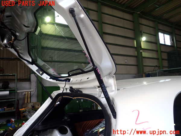 5UPJ-25621584]アルファロメオ・147 GTA(937AXL)リアゲートダンパー 中古_m0001.jpg