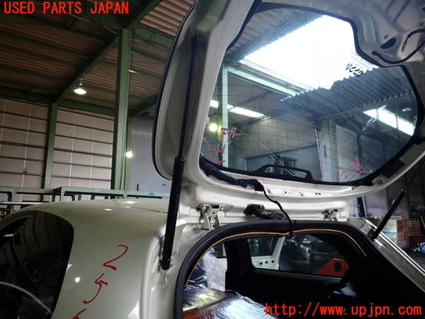 5UPJ-25621584]アルファロメオ・147 GTA(937AXL)リアゲートダンパー 中古_m0002.jpg