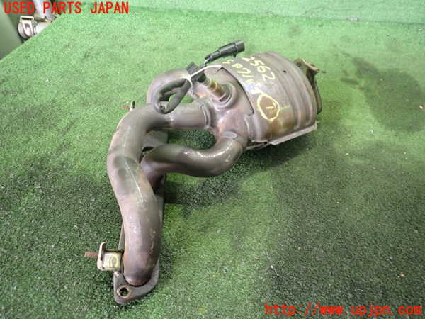 2UPJ-25622661]アルファロメオ・147 GTA(937AXL)触媒1 中古_m0001.jpg