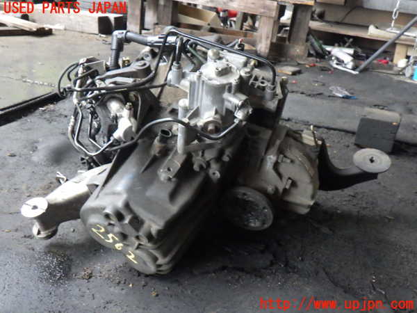 2UPJ-25623010]アルファロメオ・147 GTA(937AXL)ミッション AT 932A000 中古_m0005.jpg