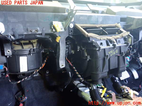 5UPJ-25626081]アルファロメオ・147 GTA(937AXL)エバポレーター1 中古_m0001.jpg