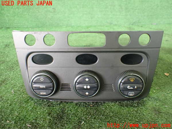 2UPJ-25626066]アルファロメオ・147 GTA(937AXL)エアコンスイッチ1 中古_m0001.jpg