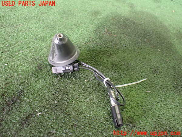 5UPJ-25626550]アルファロメオ・147 GTA(937AXL)アンテナ 中古_m0002.jpg