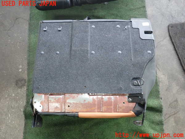 2UPJ-25627405]アルファロメオ・147 GTA(937AXL)右リアシート 中古_m0005.jpg